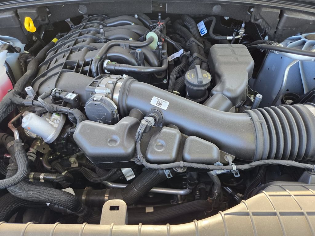 New 2025 Jeep Grand Cherokee L Laredo AWD/4WD image 24
