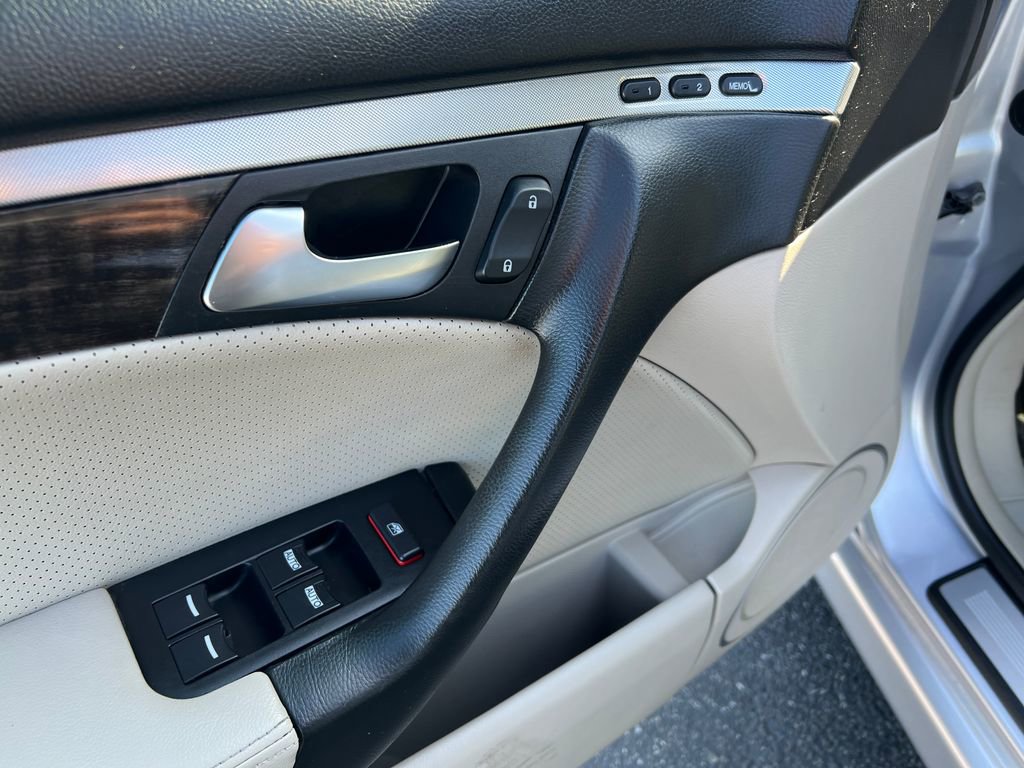 Used 2008 Acura TL 3.2 image 11