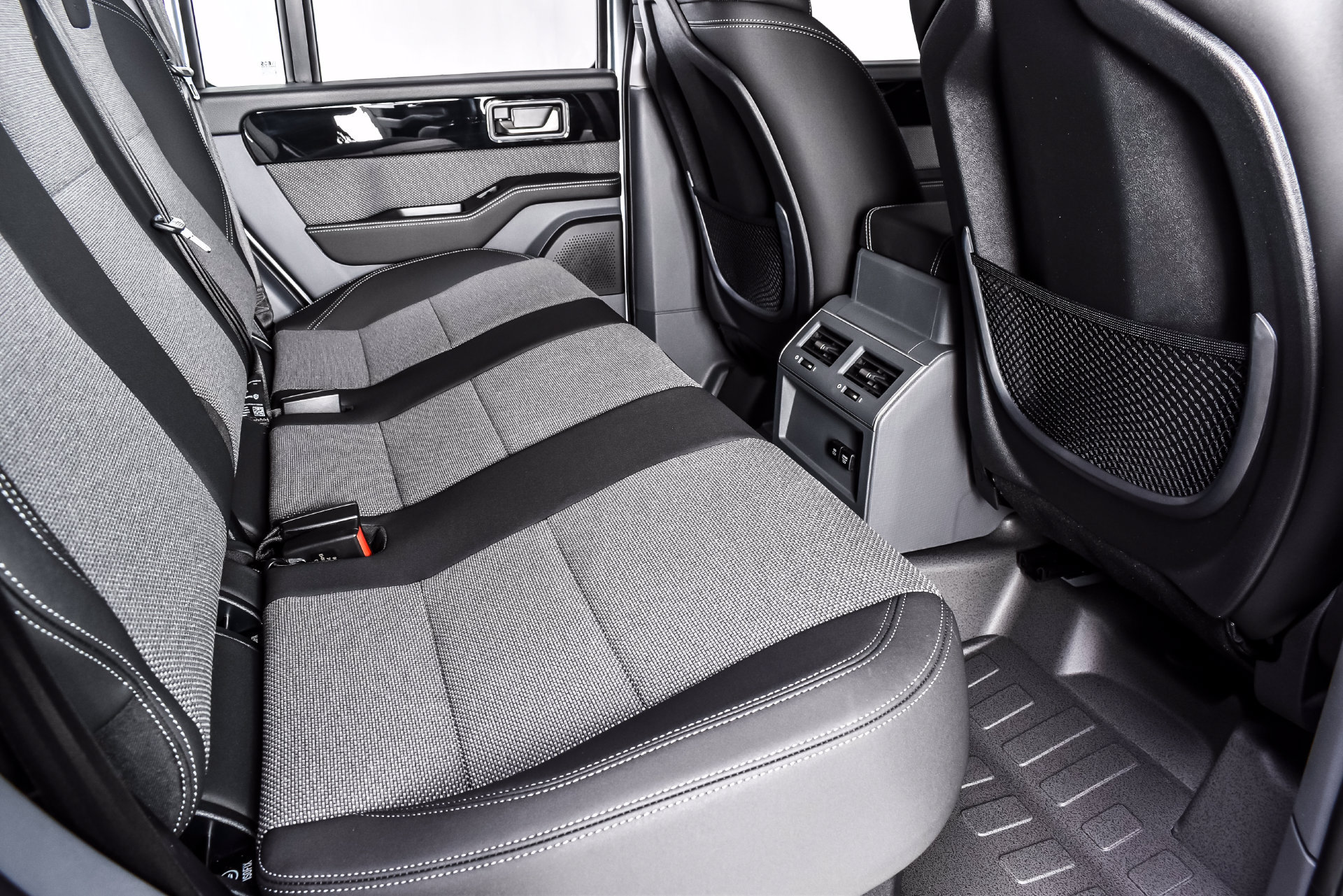 New 2026 INEOS Grenadier Station Wagon AWD/4WD image 19