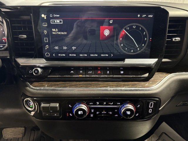 Used 2024 GMC Sierra 1500 SLE image 17