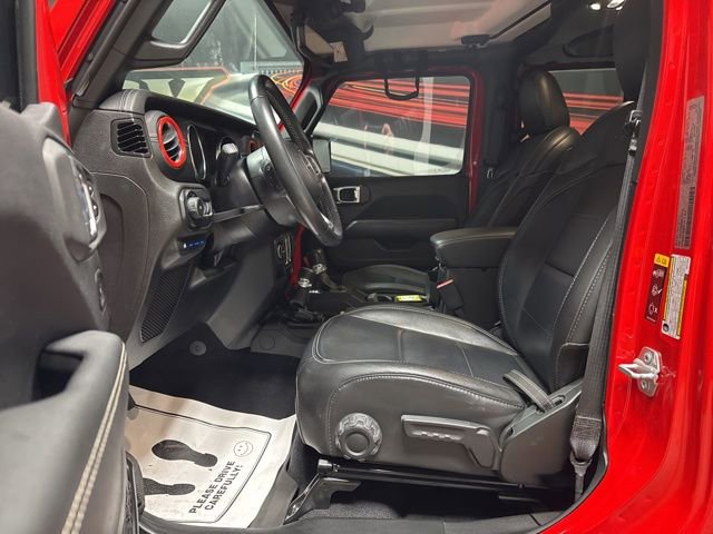 Used 2022 Jeep Wrangler Unlimited Sahara 4xe image 5