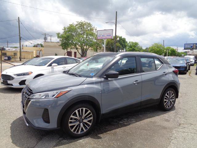 Used 2024 Nissan Kicks SV