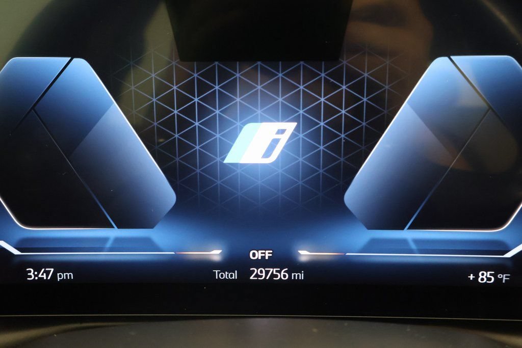 Used 2023 BMW i4 eDrive35 w/ Premium Package RWD image 17