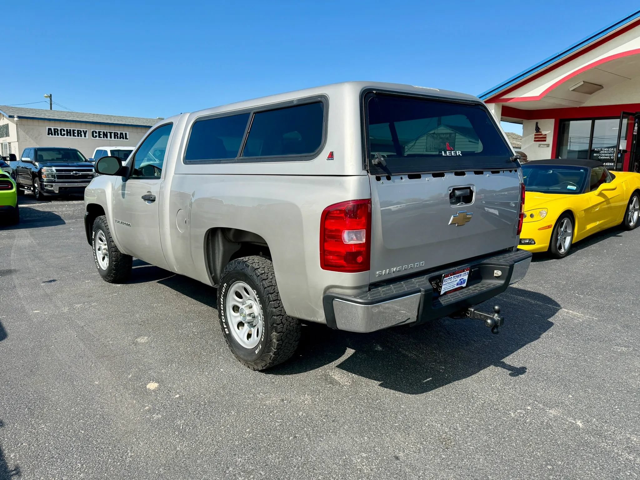 Used 2008 Chevrolet Silverado 1500 W/T RWD image 3
