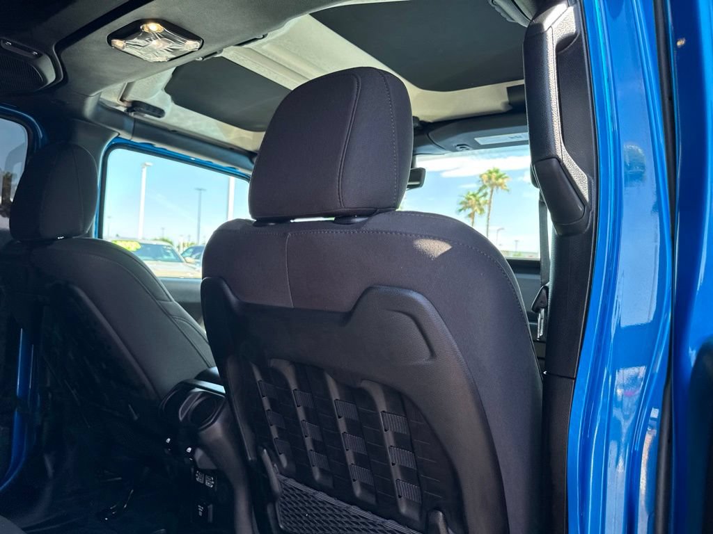 Used 2023 Jeep Gladiator Mojave w/ Trailer Tow Package AWD/4WD image 22