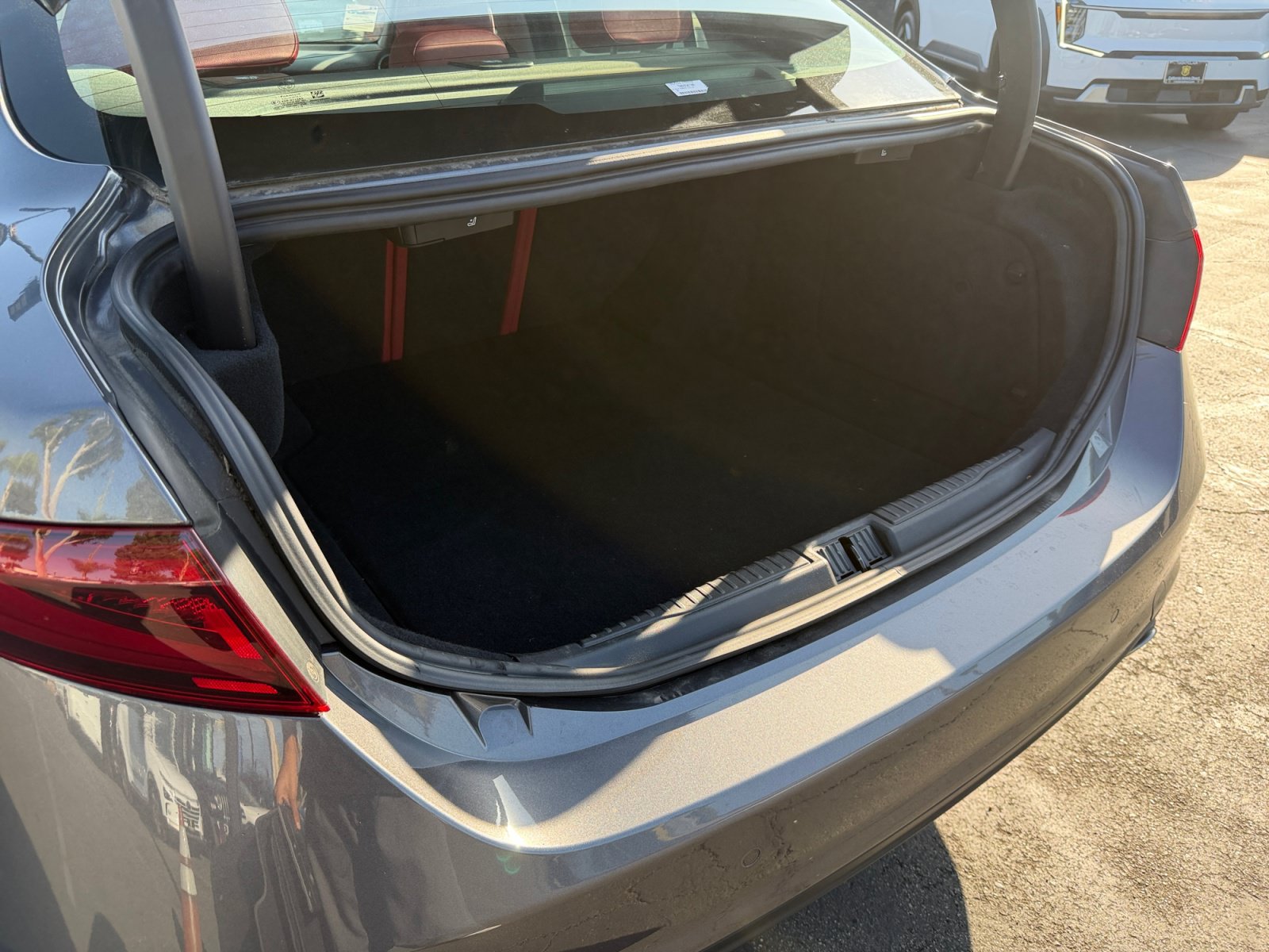 Used 2019 Alfa Romeo Giulia RWD image 16