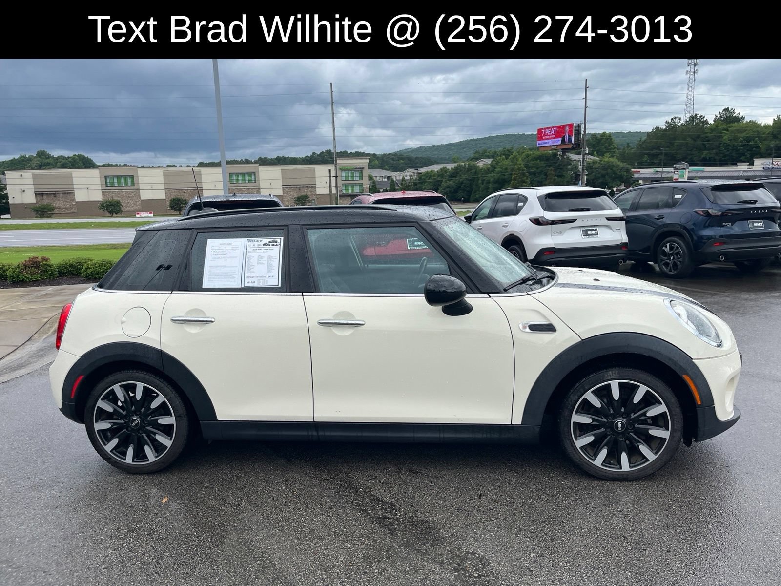 Used 2016 MINI Cooper 4-Door Hardtop FWD image 2