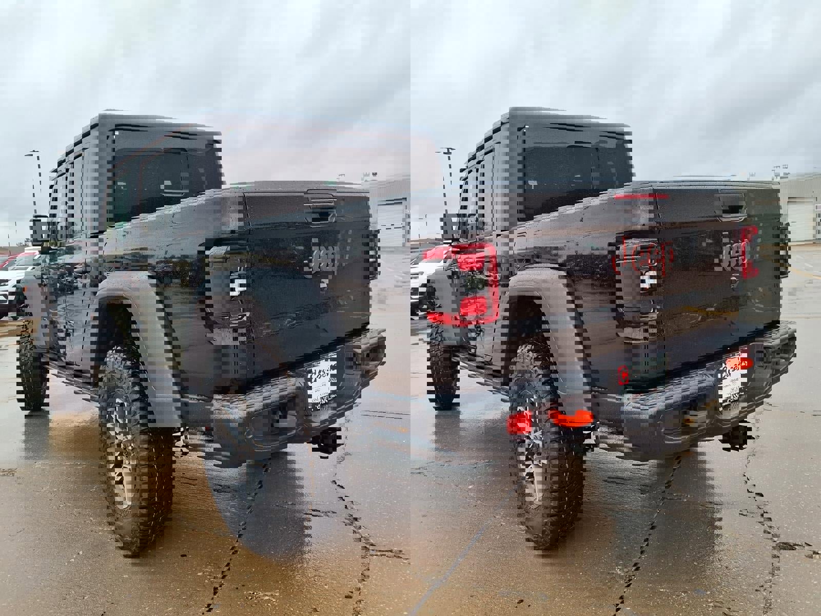 New 2026 Jeep Gladiator Mojave w/ Steel Bumper Group image 29