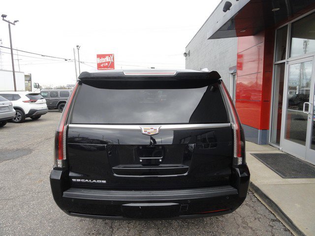 Used 2020 Cadillac Escalade ESV Platinum RWD image 7