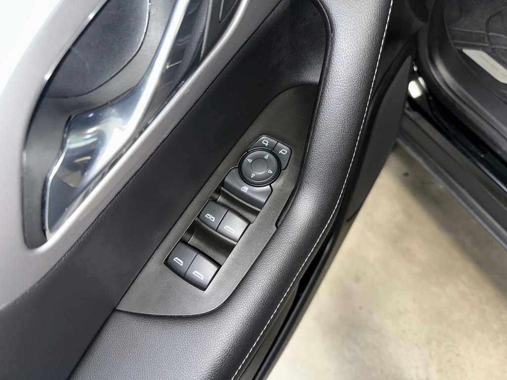 Certified 2024 Chevrolet Blazer LT w/ Convenience Package image 5