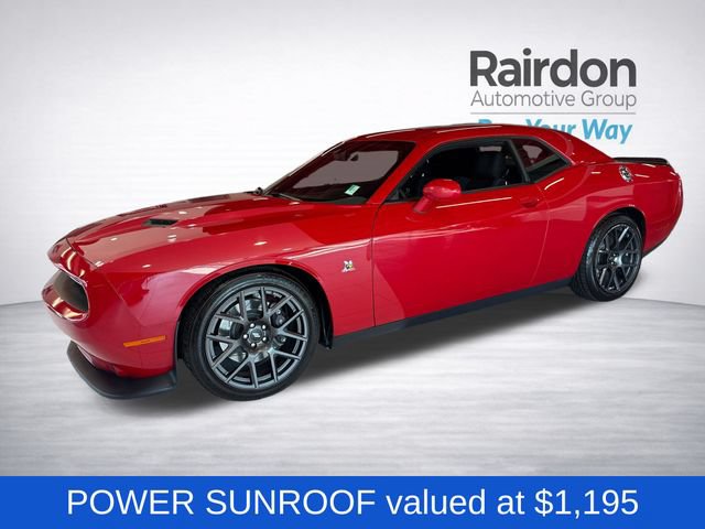 Used 2017 Dodge Challenger R/T Scat Pack RWD image 3