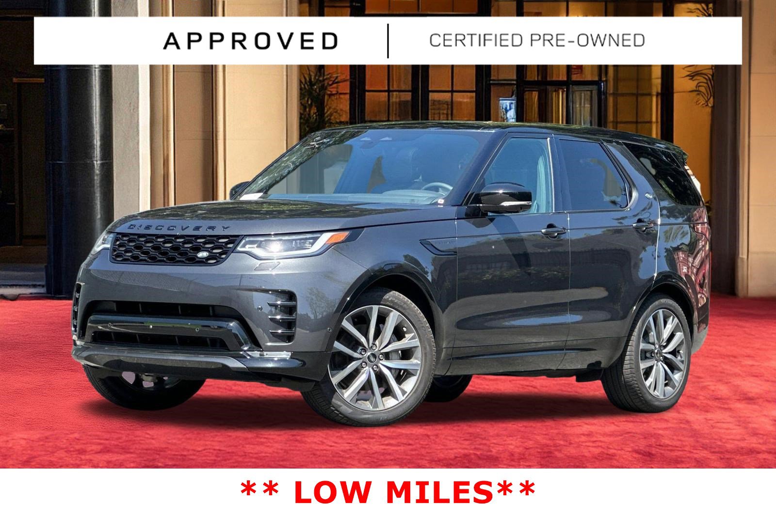 Used 2025 Land Rover Discovery Dynamic SE AWD/4WD image 1