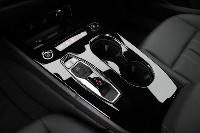 Used 2025 Audi A5 2.0T Premium w/ Convenience Package image 16