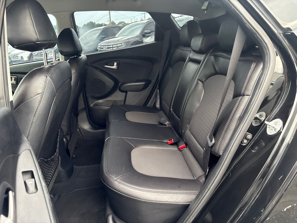 Used 2013 Hyundai Tucson GLS FWD image 16