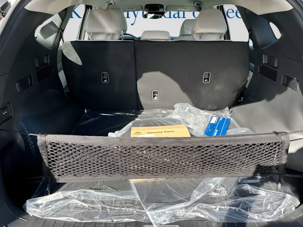 New 2026 Hyundai Tucson Blue SE w/ Tow & Go Package AWD/4WD image 17