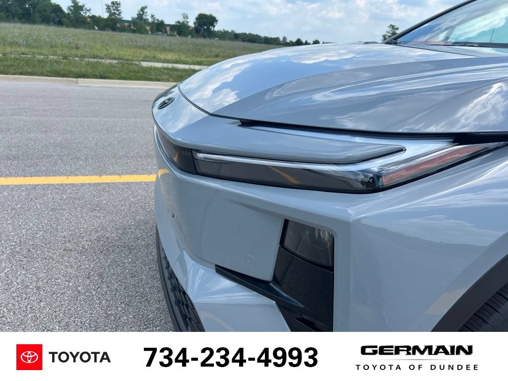 New 2026 Toyota C-HR AWD/4WD image 14