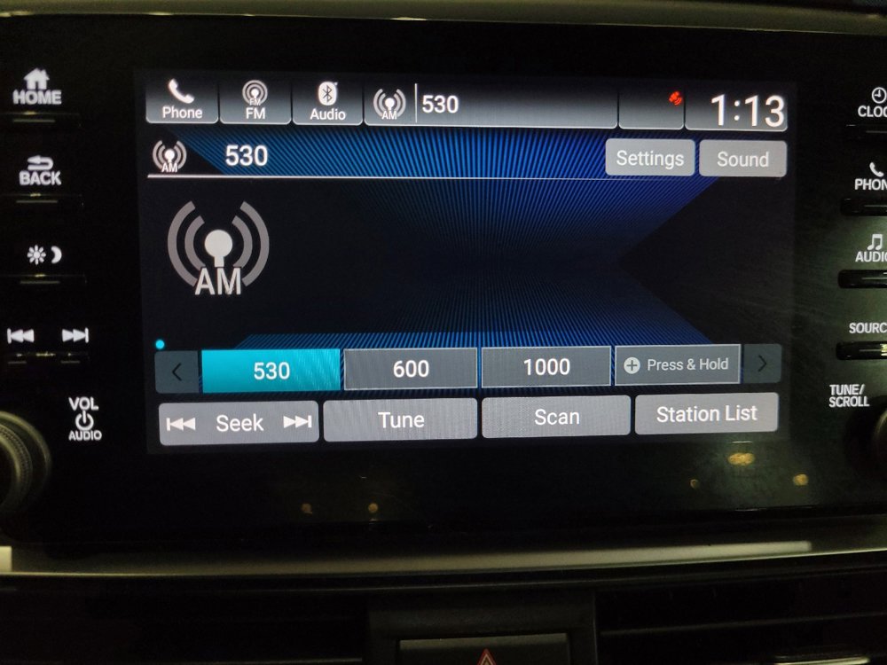 Used 2018 Honda Accord EX-L image 25