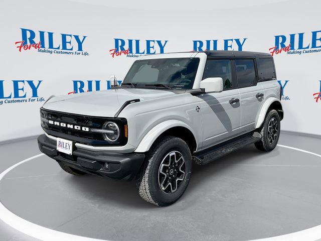 New 2026 Ford Bronco Outer Banks