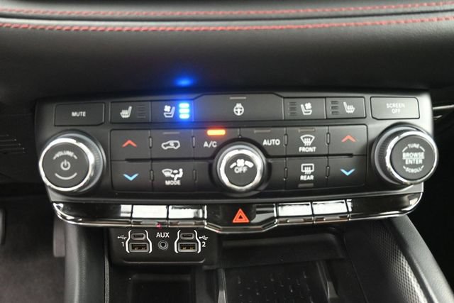 Used 2025 Dodge Durango R/T AWD/4WD image 29