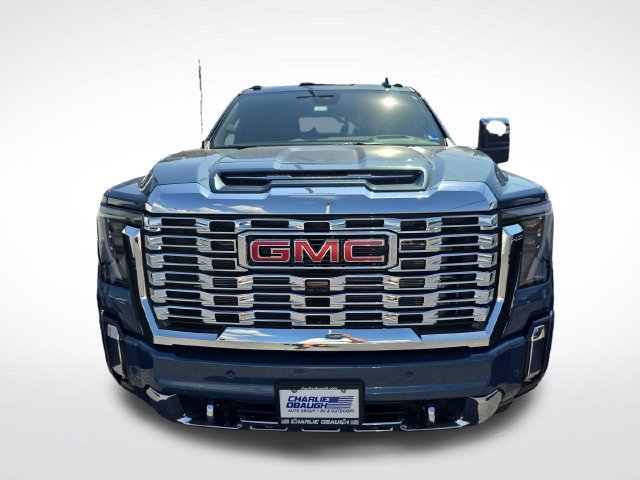 New 2026 GMC Sierra 2500 Denali w/ Denali Reserve Package AWD/4WD image 9