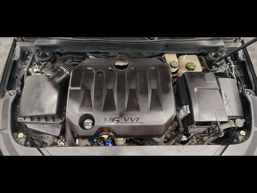 Used 2018 Chevrolet Impala LT FWD image 45