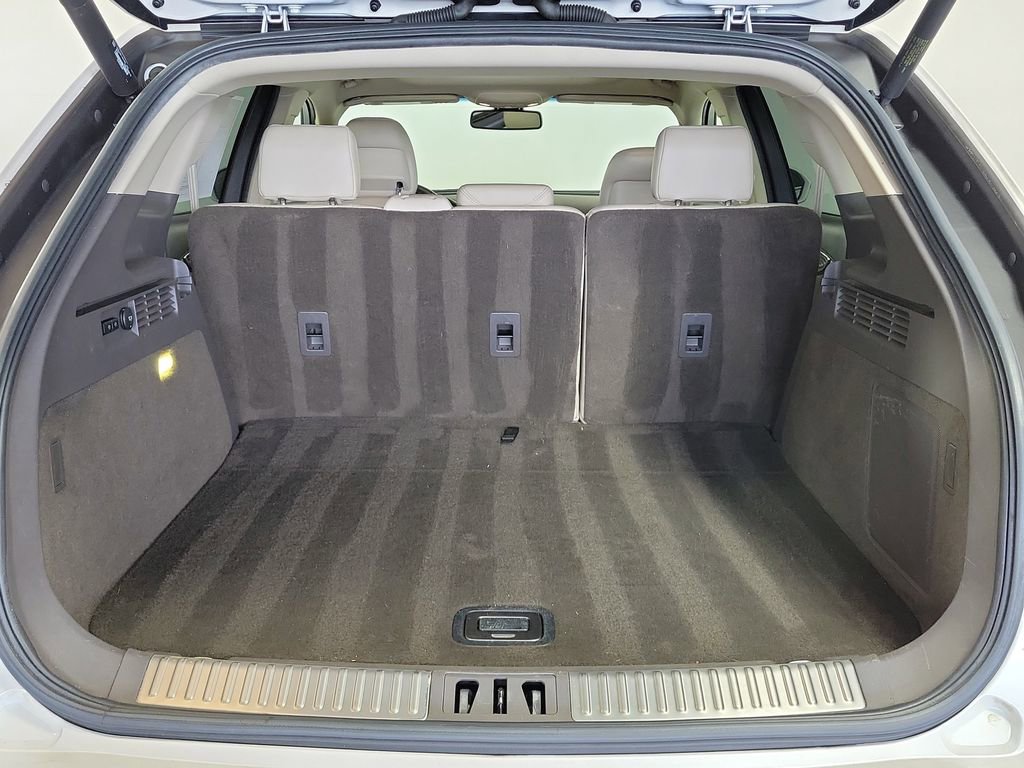 Used 2016 Lincoln MKX Reserve w/ Technology Package FWD image 25