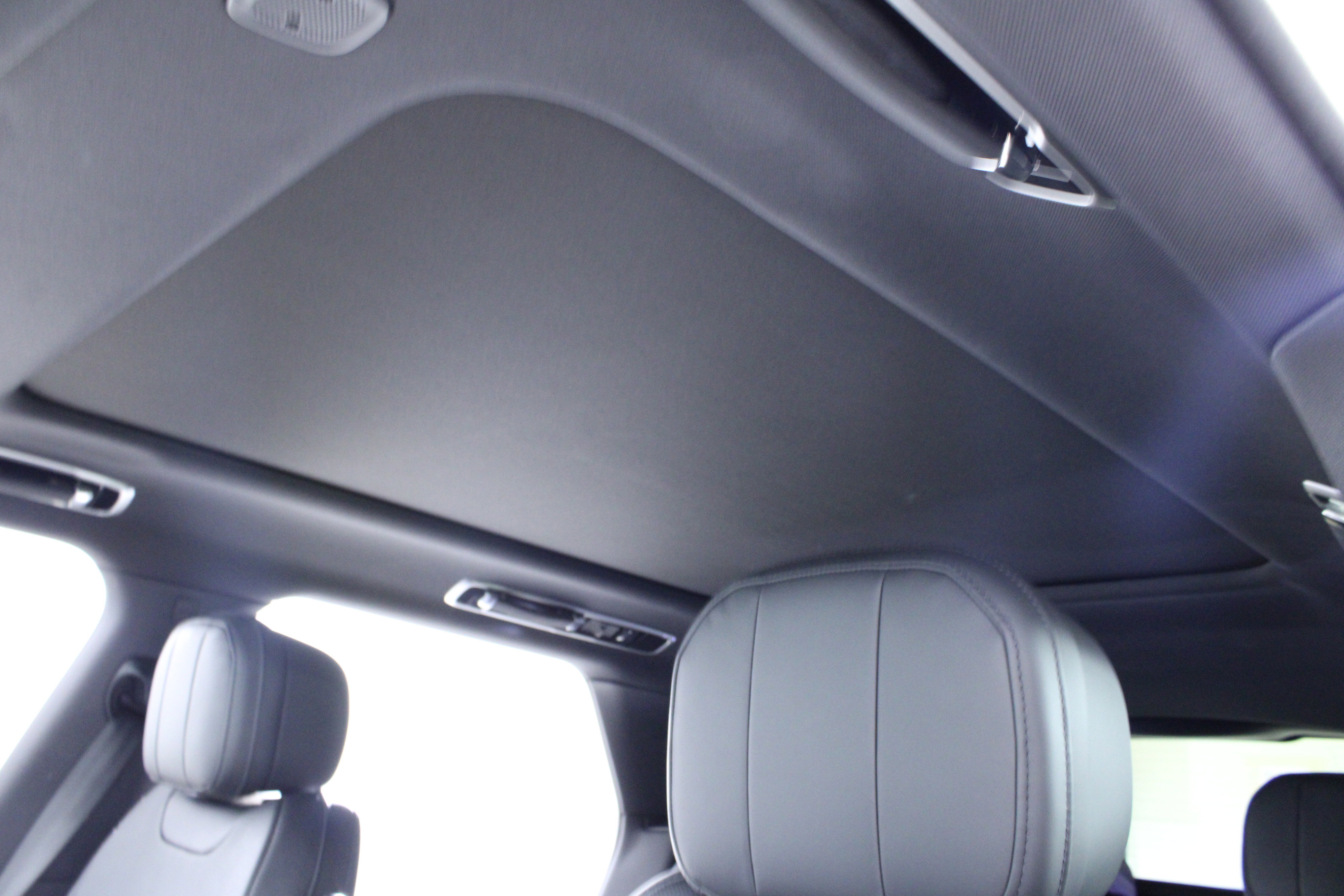 Used 2025 Land Rover Range Rover Sport Dynamic SE image 31