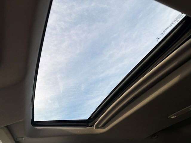 Used 2022 Chevrolet Silverado 1500 RST w/ Convenience Package II image 19