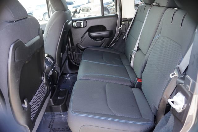 Certified 2025 Jeep Wrangler Unlimited Rubicon 4xe w/ Safety Group image 18