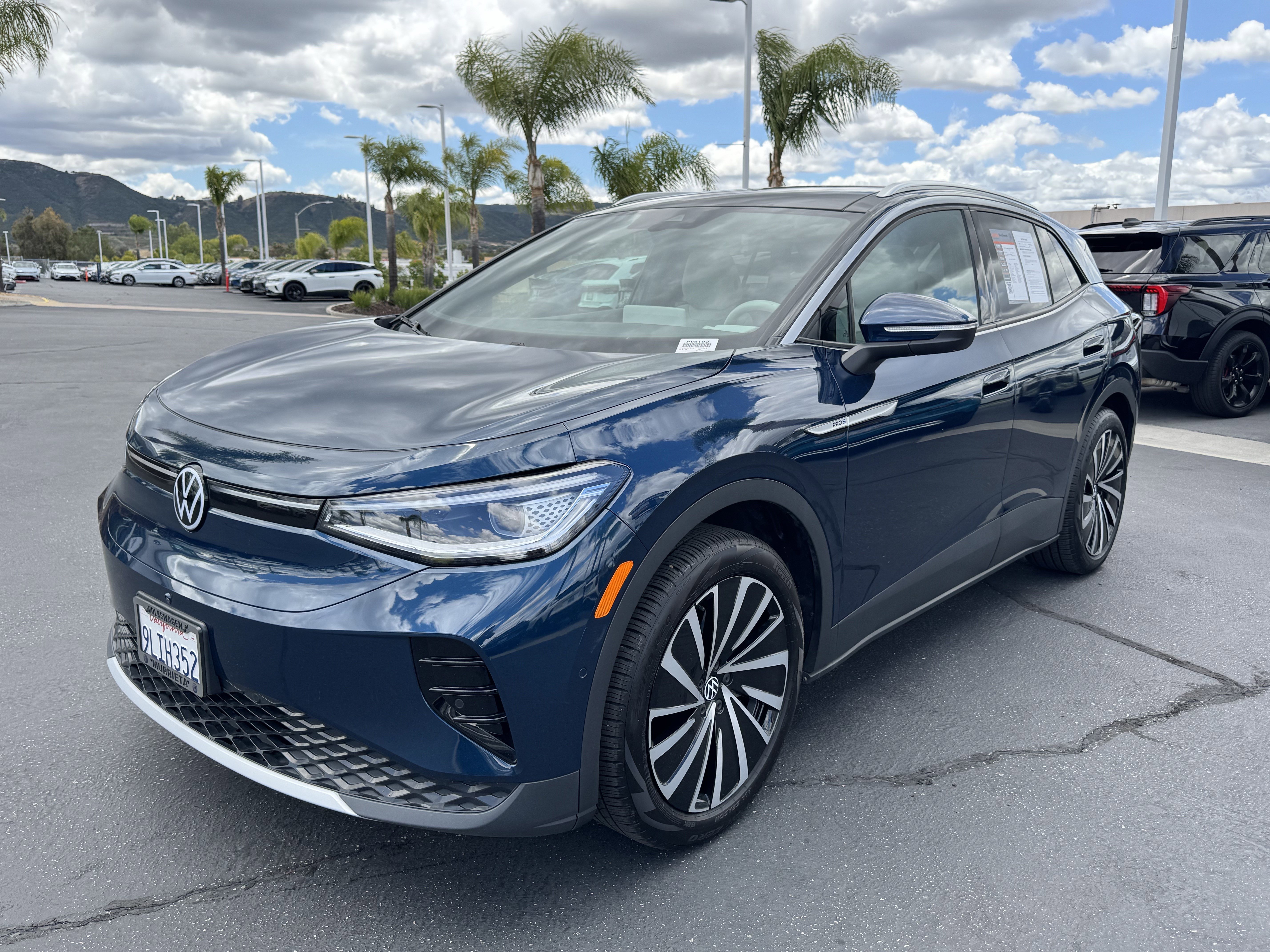 Used 2023 Volkswagen ID.4 Pro S Plus RWD image 5