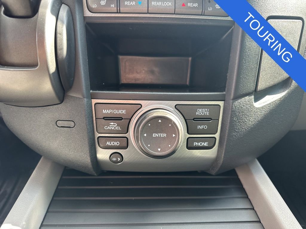 Used 2014 Honda Pilot Touring image 18