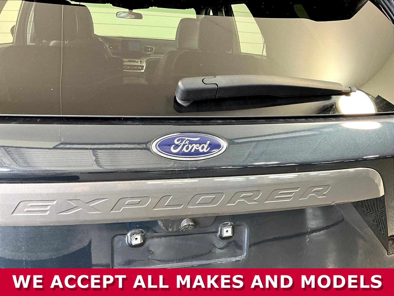 Used 2023 Ford Explorer XLT w/ Equipment Group 202A AWD/4WD image 24