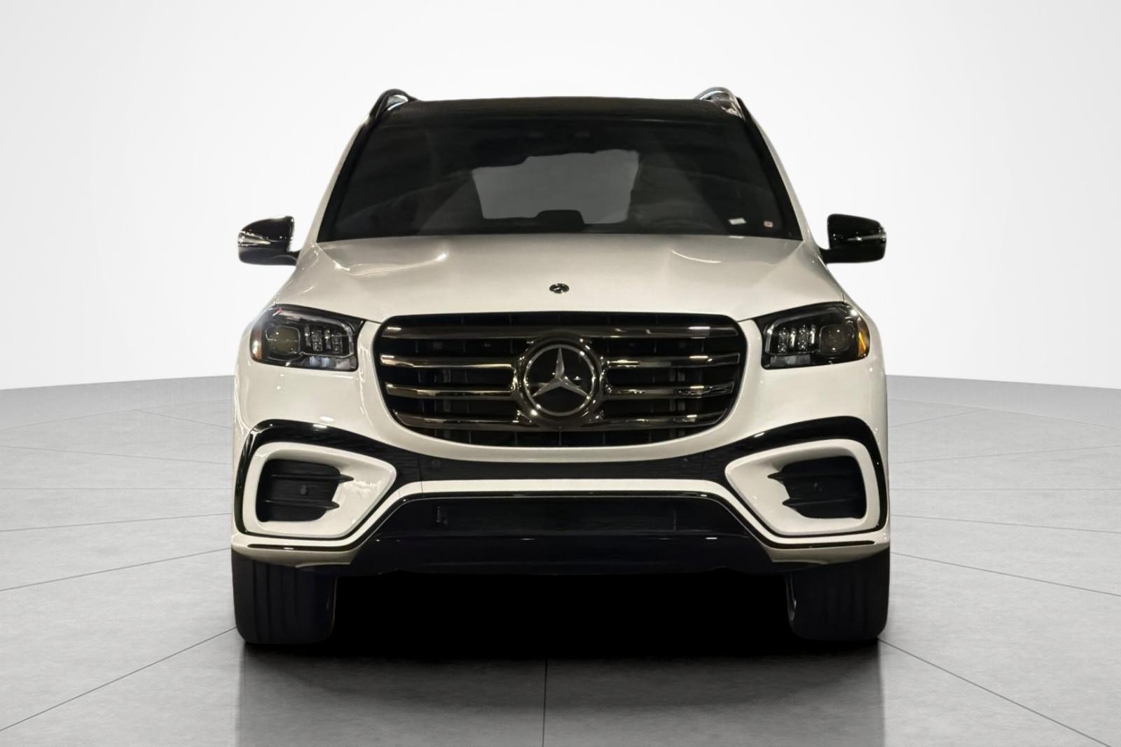 New 2026 Mercedes-Benz GLS 450 4MATIC image 8