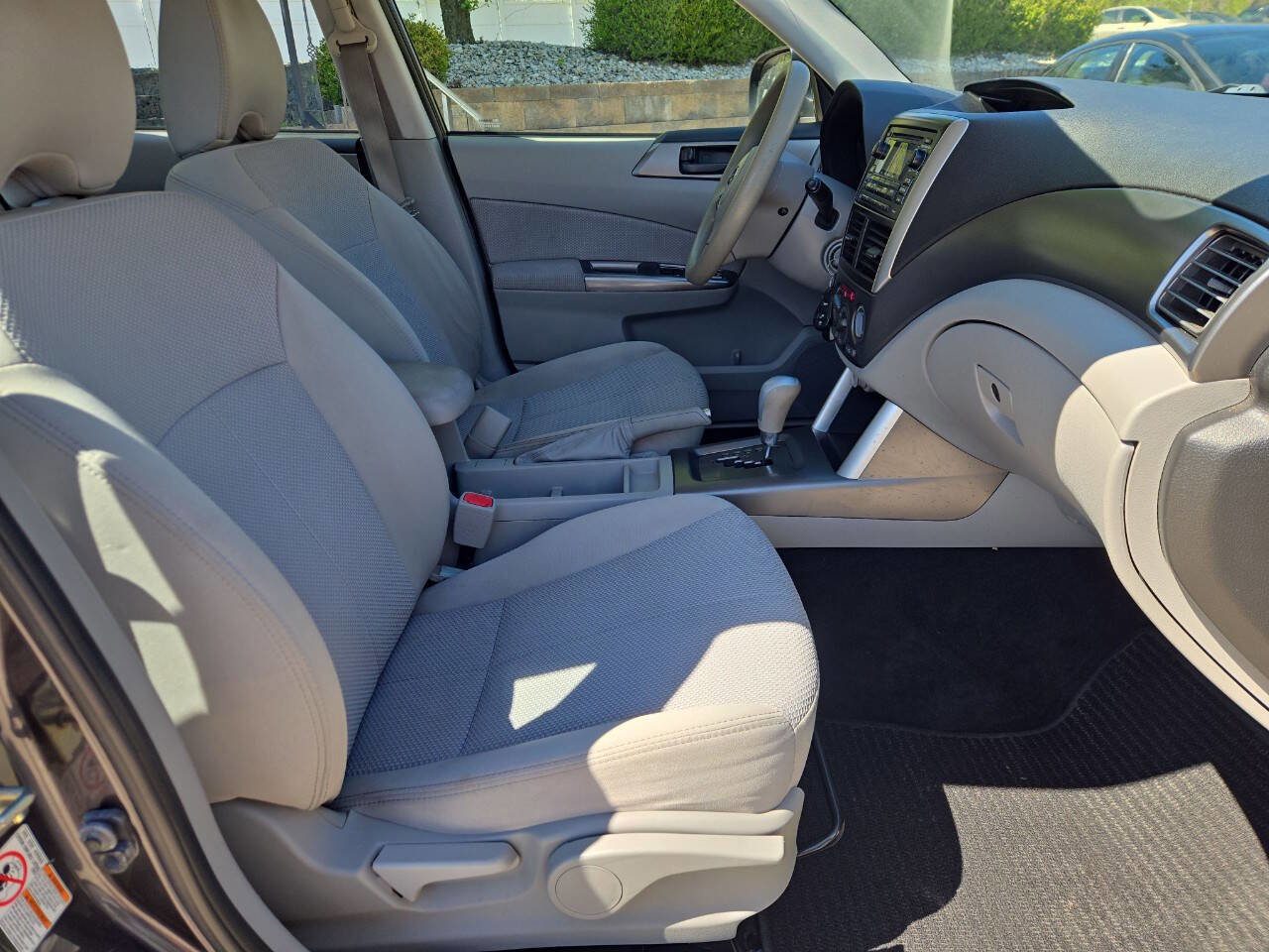 Used 2013 Subaru Forester 2.5X AWD/4WD image 19