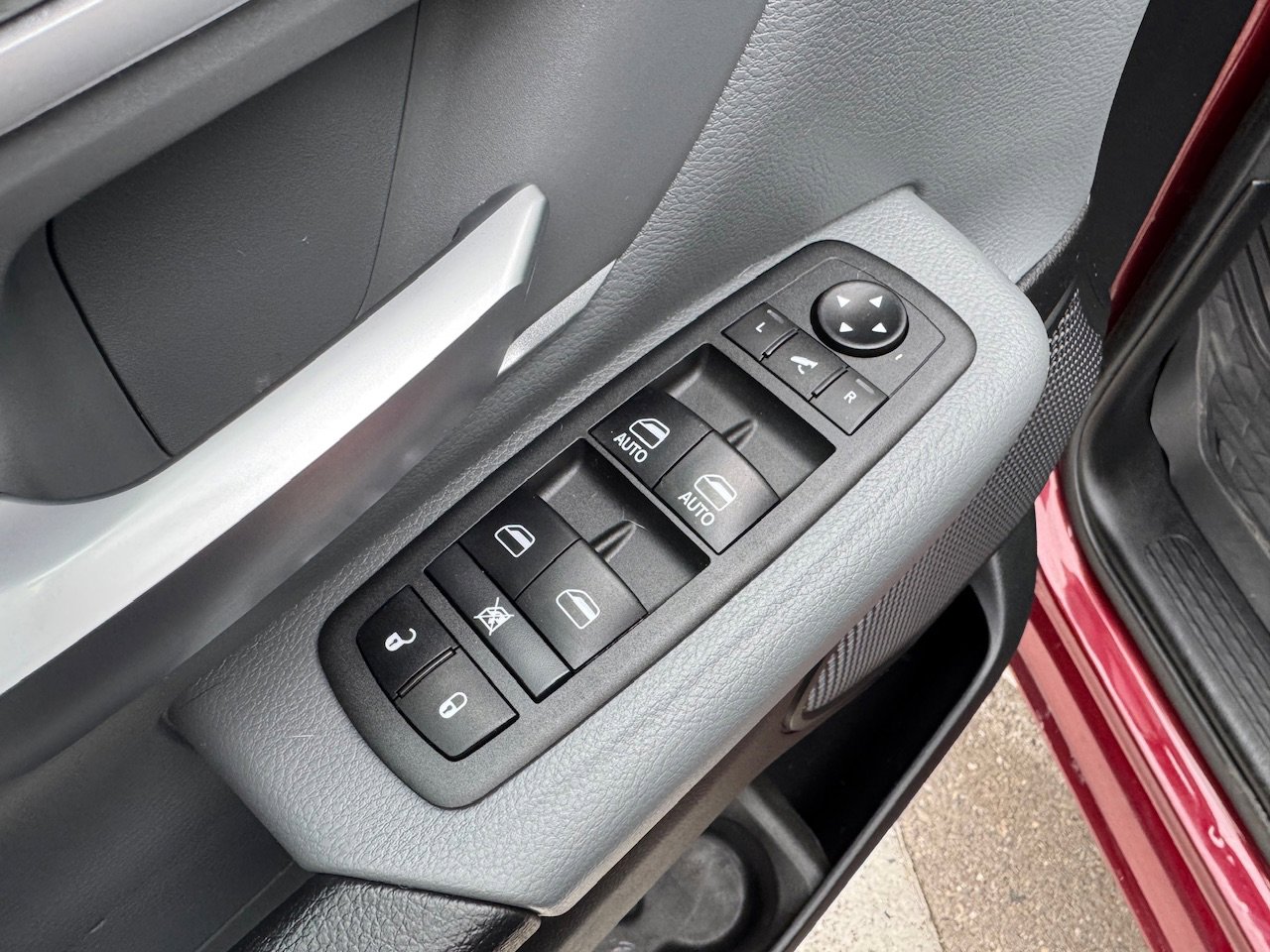 Used 2021 RAM 1500 Big Horn image 10