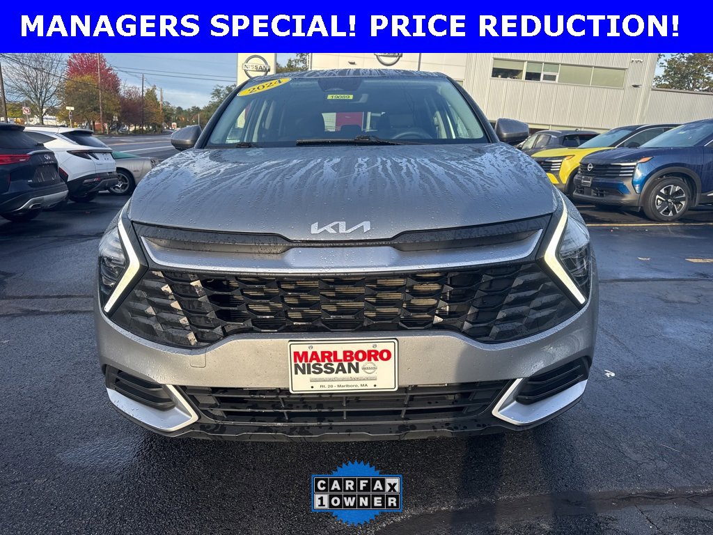 Used 2024 Kia Sportage LX image 2