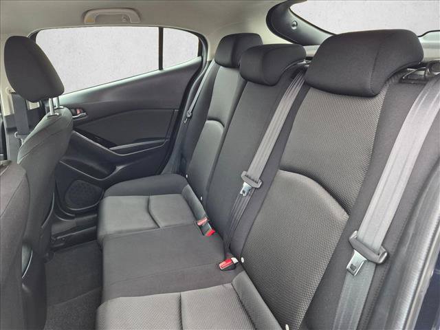 Used 2017 MAZDA MAZDA3 Sport FWD image 17
