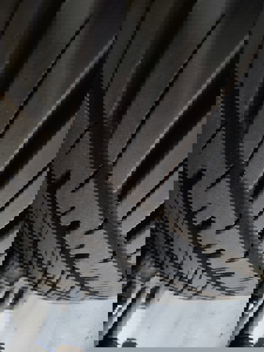 Used 2003 Chevrolet Corvette Convertible w/ Preferred Equipment Group1 image 18