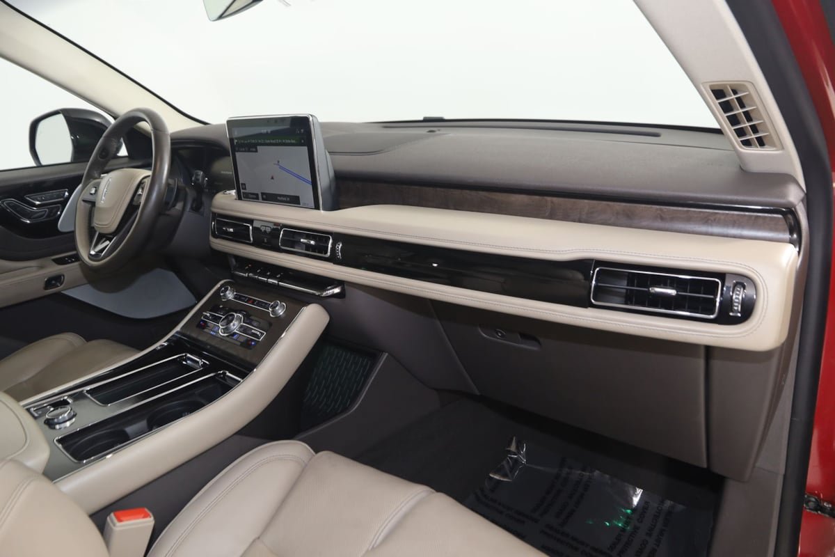Used 2020 Lincoln Aviator Reserve w/ Equipment Group 202A AWD/4WD image 51