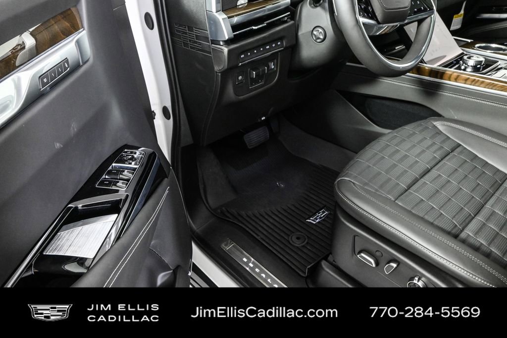 Certified 2025 Cadillac Escalade Sport Platinum w/ LPO, Floor Liner Package image 15