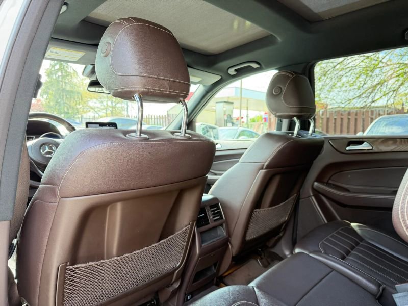 Used 2018 Mercedes-Benz GLS 450 4MATIC image 17