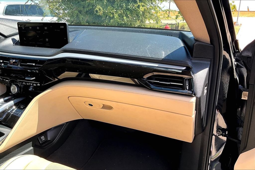 Certified 2023 Acura MDX w/ Technology Package FWD image 18