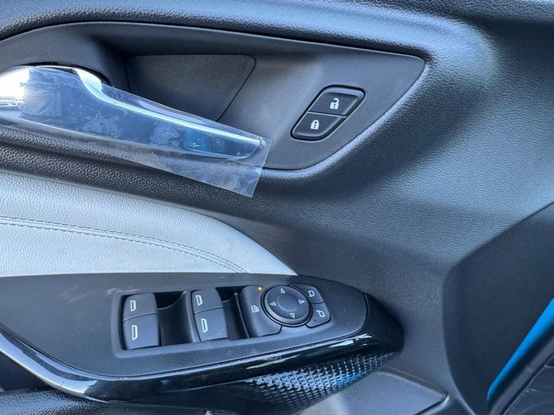 New 2026 Chevrolet Trax LT image 8