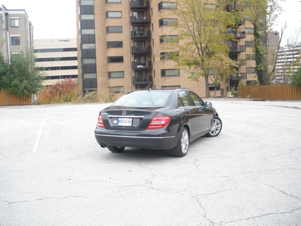 Used 2013 Mercedes-Benz C 250 Sedan image 16