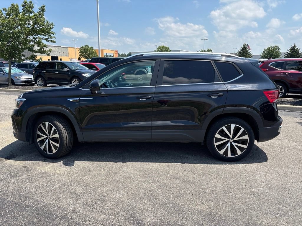 Used 2022 Volkswagen Taos SE AWD/4WD image 7