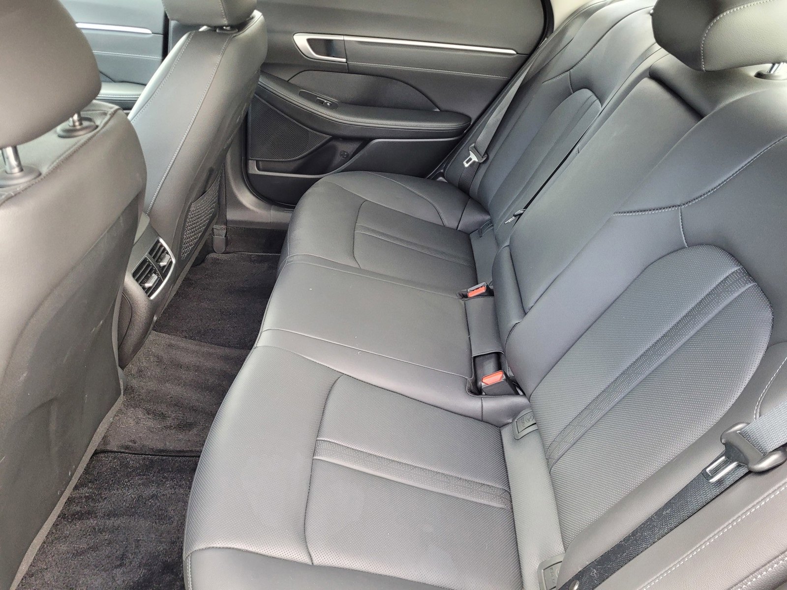 Certified 2025 Hyundai Sonata Limited image 10