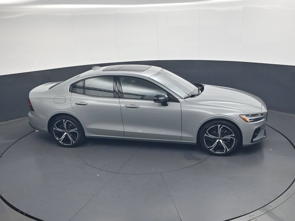 Used 2024 Volvo S60 B5 Core w/ Climate Package FWD image 34