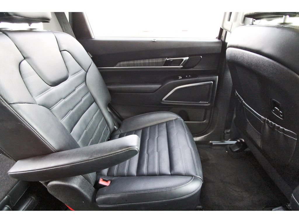 Used 2024 Kia Telluride SX Prestige AWD/4WD image 12