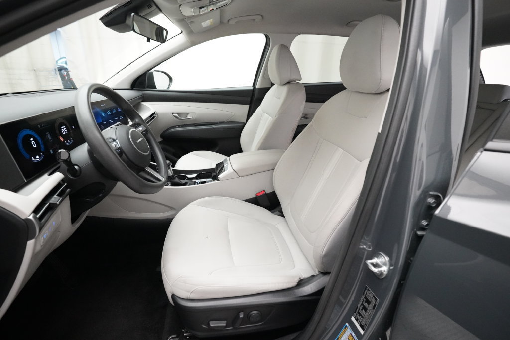 Used 2025 Hyundai Tucson SEL AWD/4WD image 7