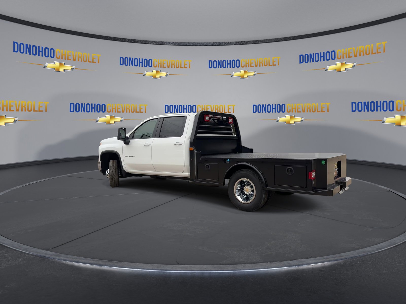New 2026 Chevrolet Silverado 3500 LT w/ Convenience Package image 6